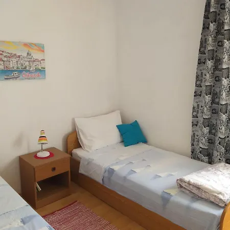 Holiday home J-adria